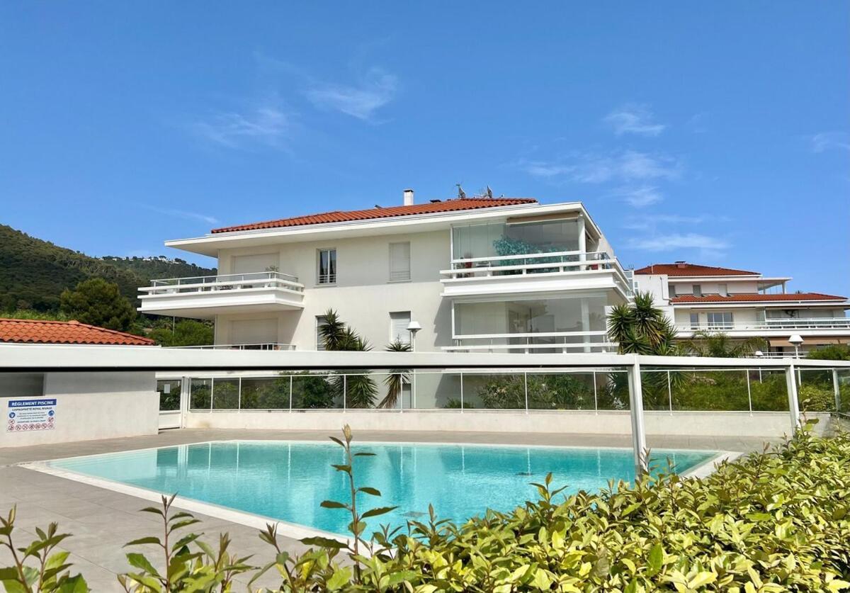 Le Royal Rivage - Piscine - A 200M De La Mer Carqueiranne Exterior foto
